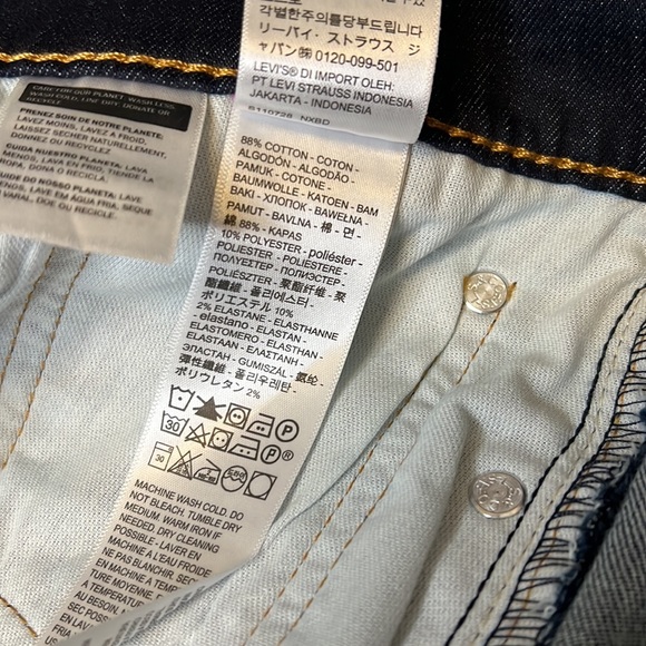 Levi Strauss 511 Slim Fit Dark Wash Jeans Size 32/32 - Picture 4 of 5